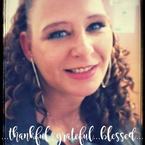 Meet your Posher, Joy